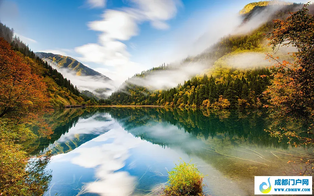 层林尽染正当时！ 四川发布2025首期红叶观赏指数